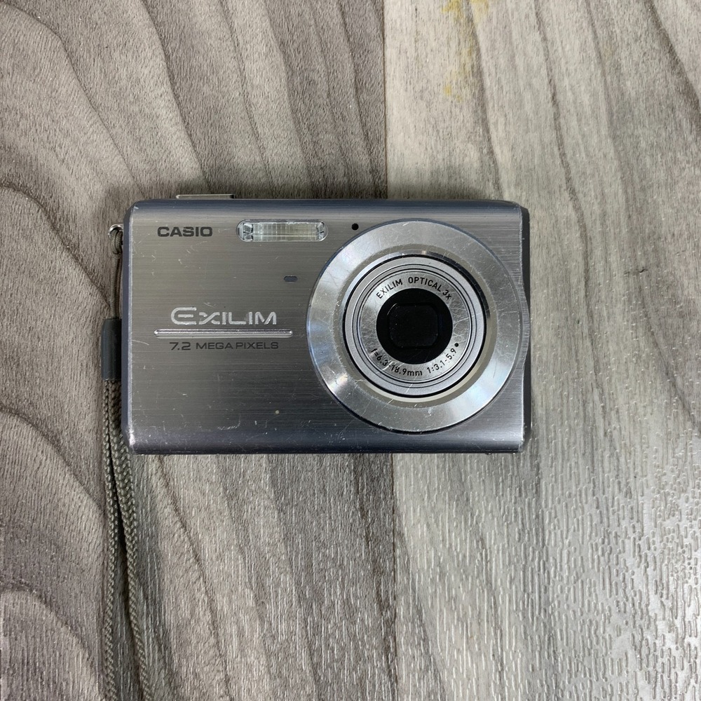 Casio Exilim EX-Z75 7.2MP Digital Camera, *UNTESTED* For Parts